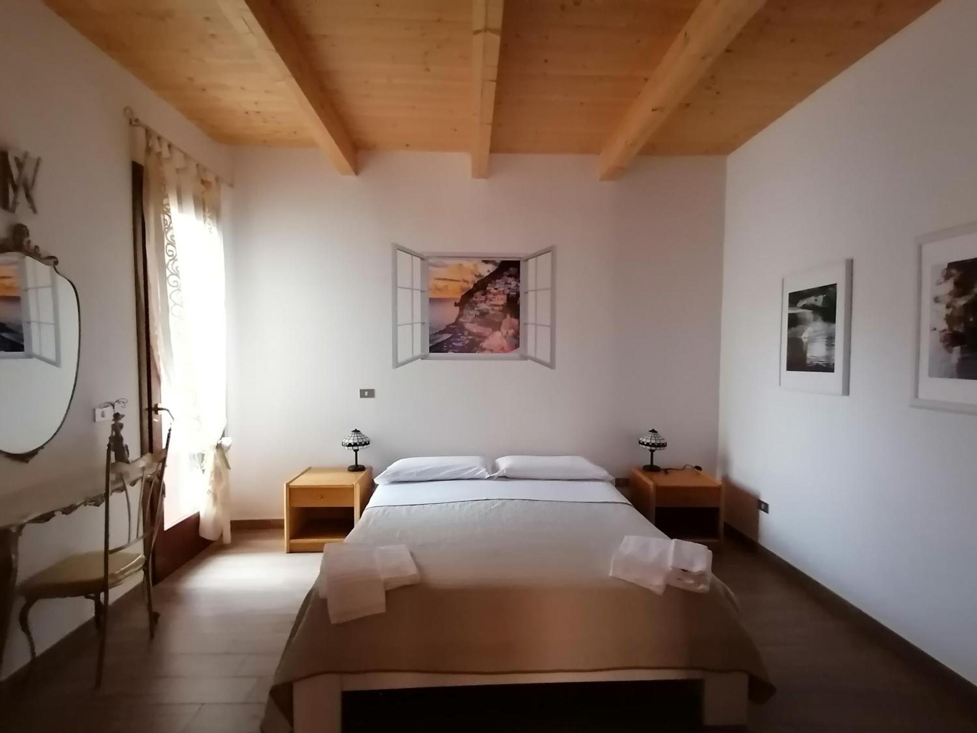 The Mainstreet Villa Agerola Room photo